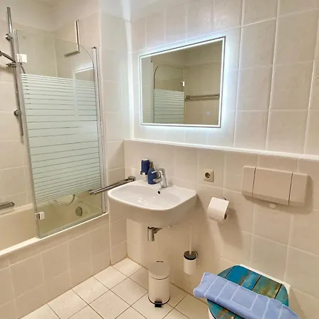 Appartement Am Nonnenbach - Moderne In Unmittelbarer Seenaehe